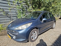 Peugeot 207 - 1.4-16V XS Pack