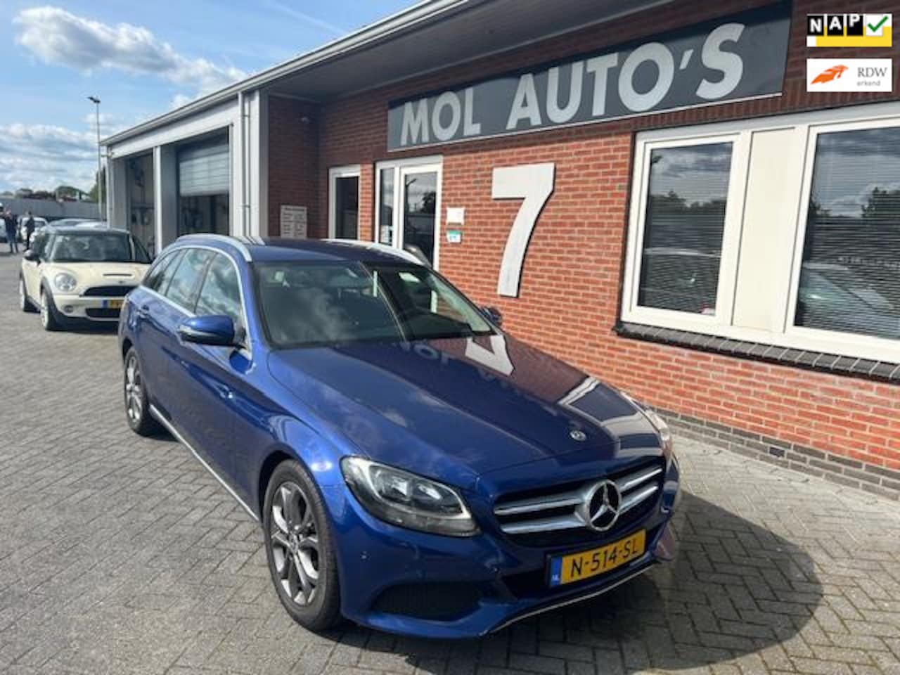 Mercedes-Benz C-klasse Estate - 180 CDI Business Solution 180 CDI Business Solution , Leer , APK 05-25 - AutoWereld.nl