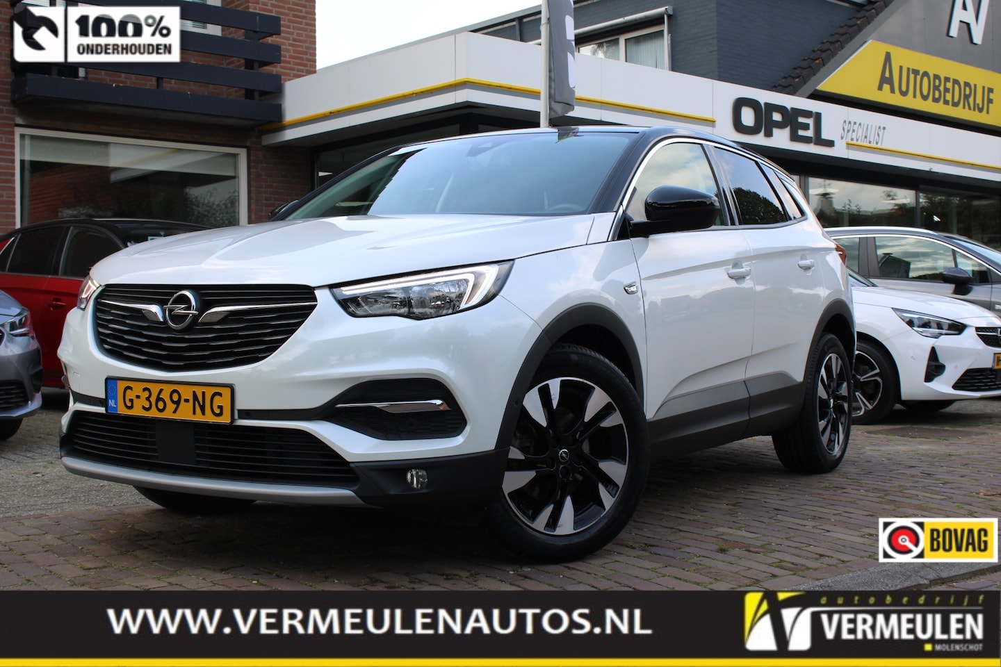 Opel Grandland X - 1.2 Turbo 130PK Innovation Automaat + 18''/ Navi/ Clima/ Camera/ NL auto - AutoWereld.nl