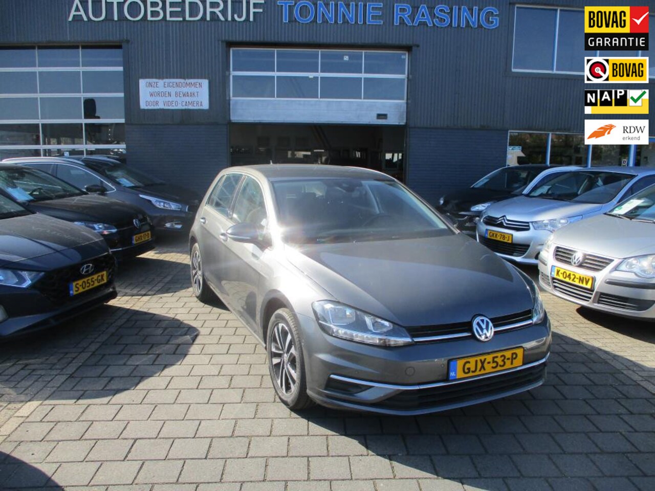 Volkswagen Golf - 1.0 TSI Comfortline Business 1.0 TSI Comfortline Business,IQ DRIVE - AutoWereld.nl