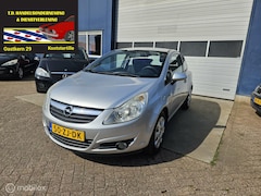 Opel Corsa - 1.2-16V Enjoy met airco