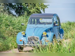 Citroën 2 CV - AZ