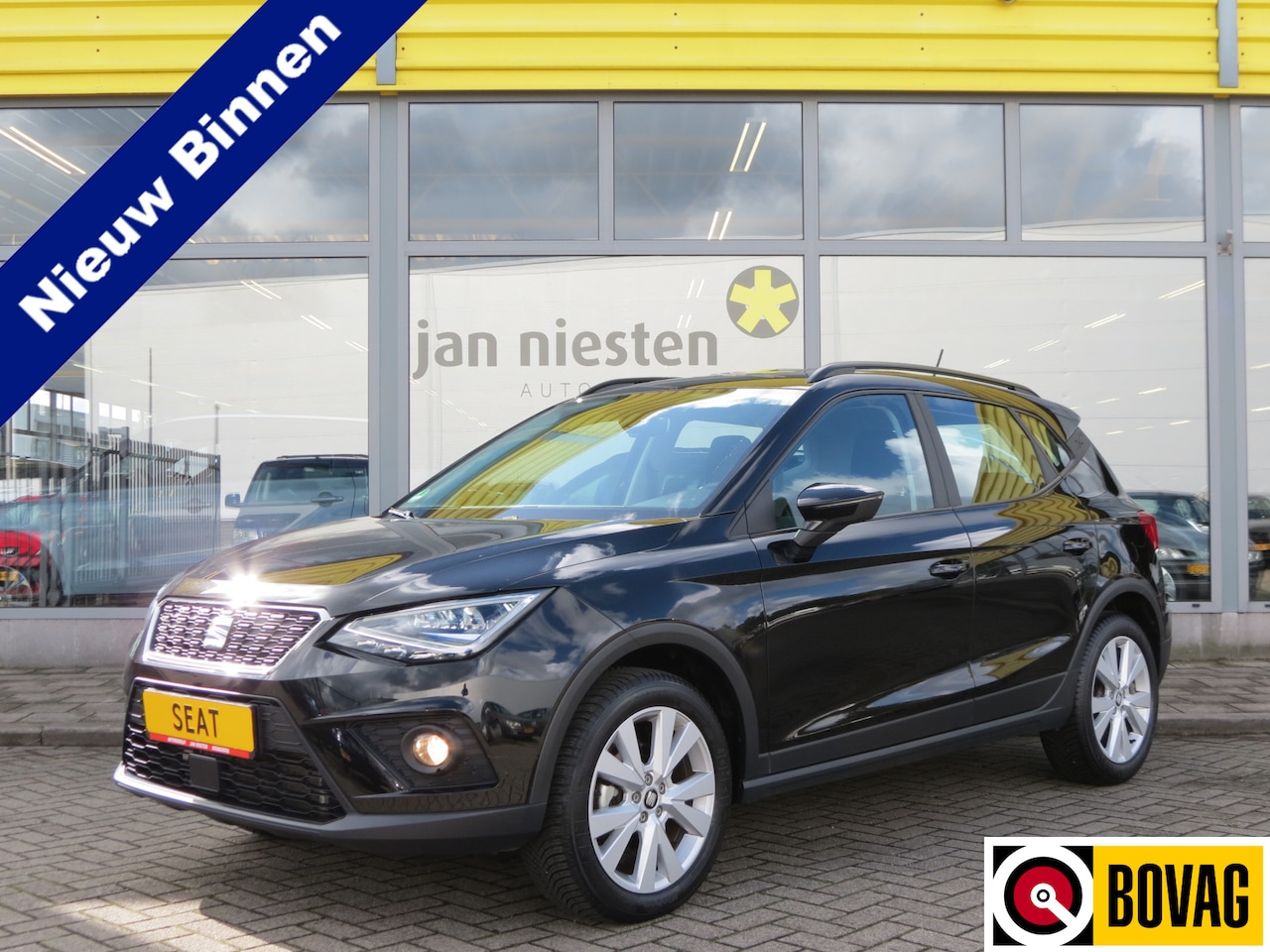 Seat Arona - 1.0 TSI -115pk- STYLE / NAVI / FULL-LED / TREKHAAK - AutoWereld.nl