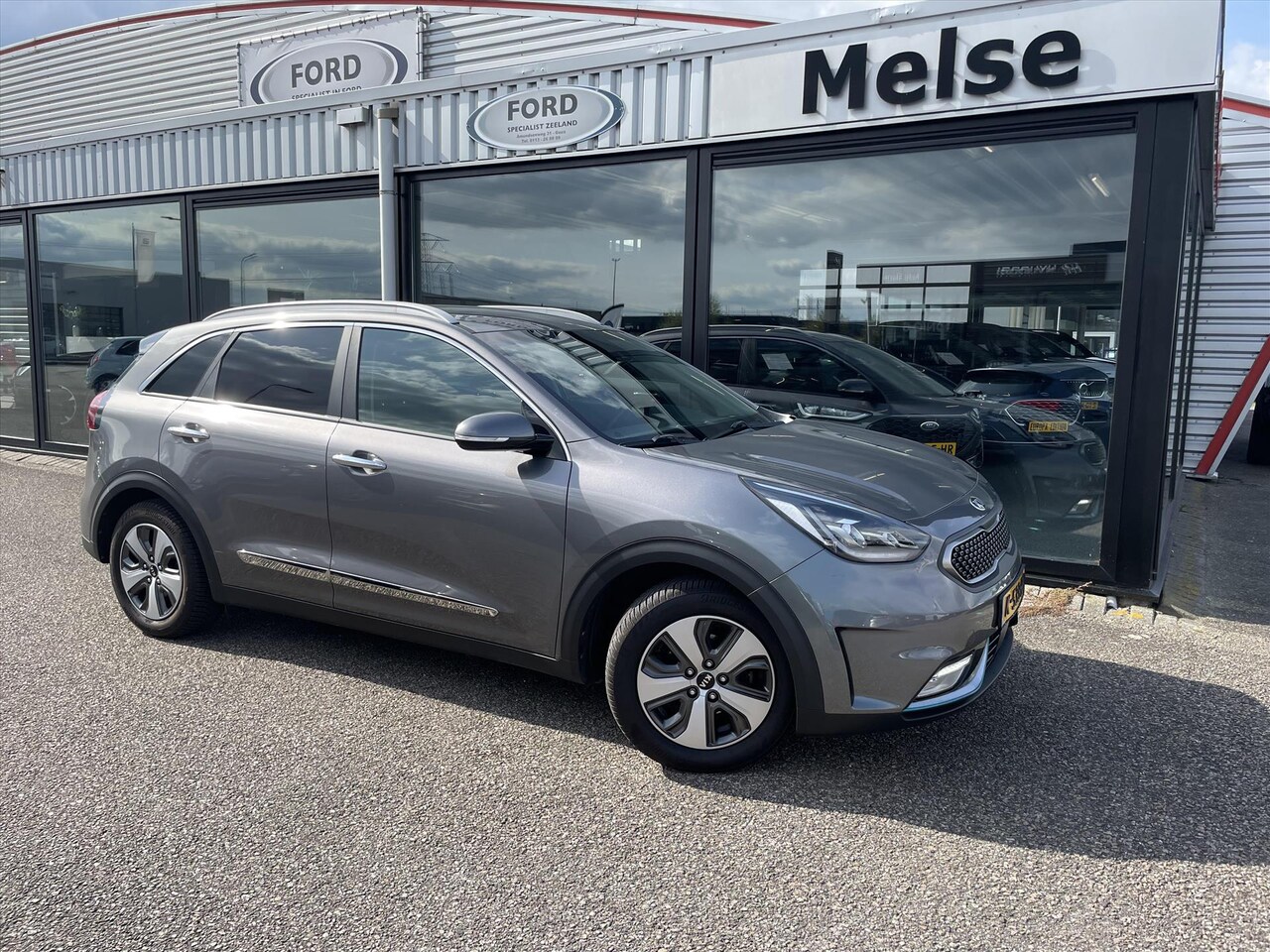 Kia Niro - 1.6 GDi PHEV 141pk DCT6 BusinessLine , trekhaak - AutoWereld.nl