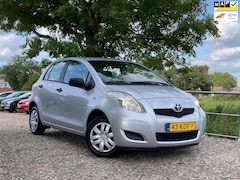 Toyota Yaris - 1.0 VVTi Acces | met Airco nu €3.750,