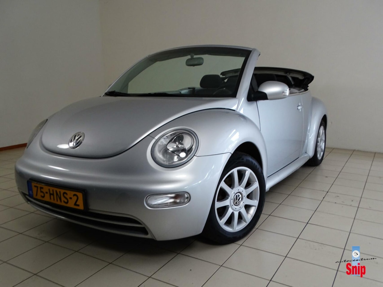 Volkswagen New Beetle Cabriolet - 1.4 1.4 - AutoWereld.nl