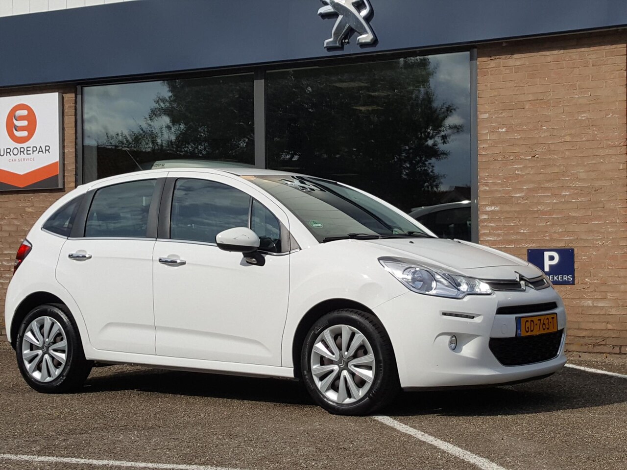 Citroën C3 - 1.0 VTi 68pk Collection TREKHAAK | Cruise & Climate control | Bluetooth bellen | Radio met - AutoWereld.nl