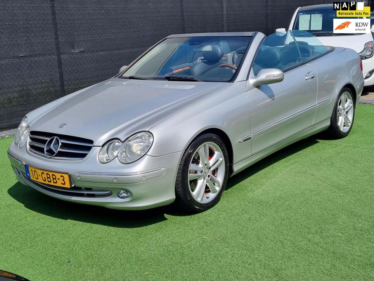 Mercedes-Benz CLK-klasse Cabrio - 200 K. Elegance LEDER NAVI! - AutoWereld.nl