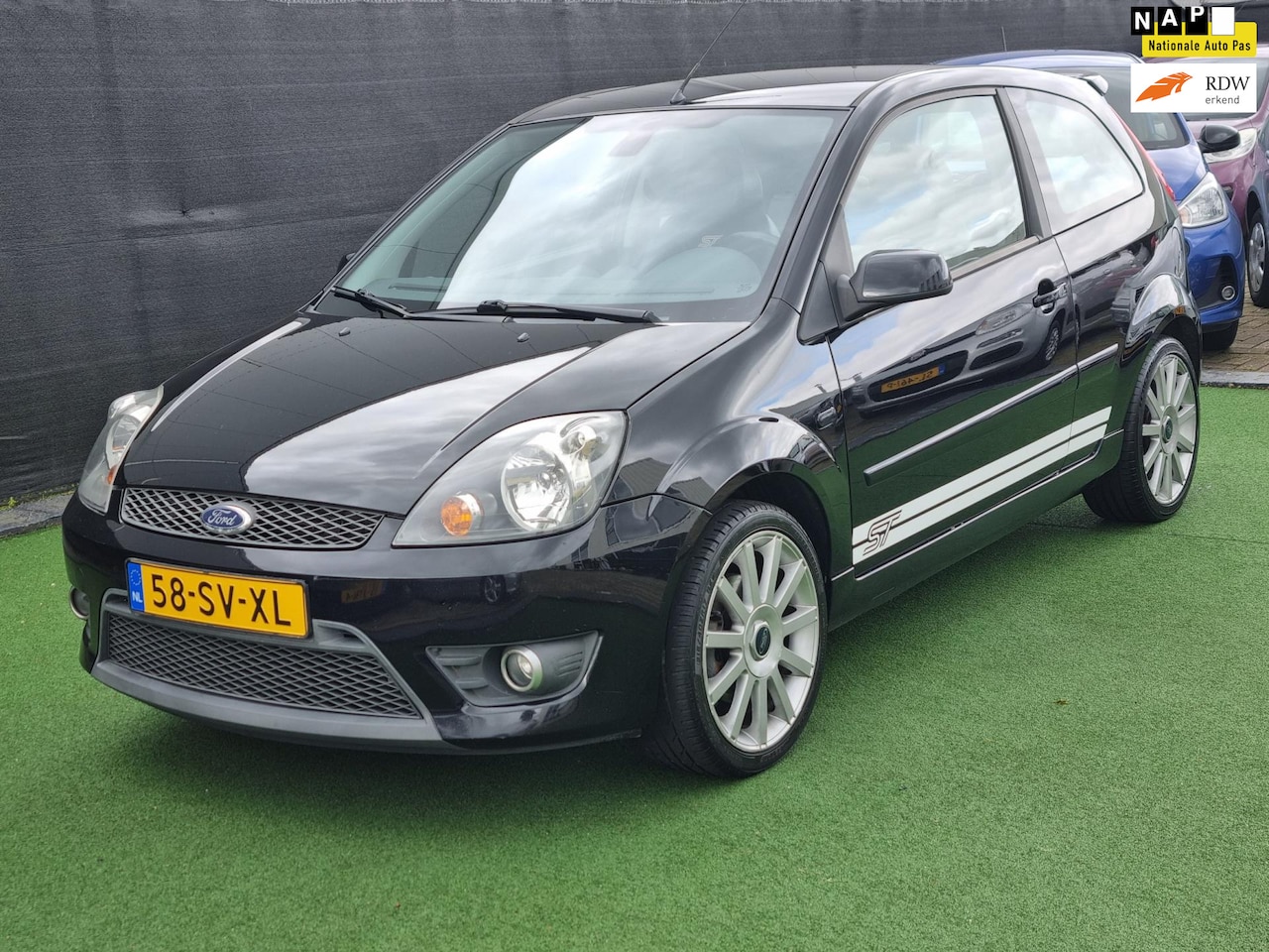 Ford Fiesta - 2.0-16V ST NAP! - AutoWereld.nl