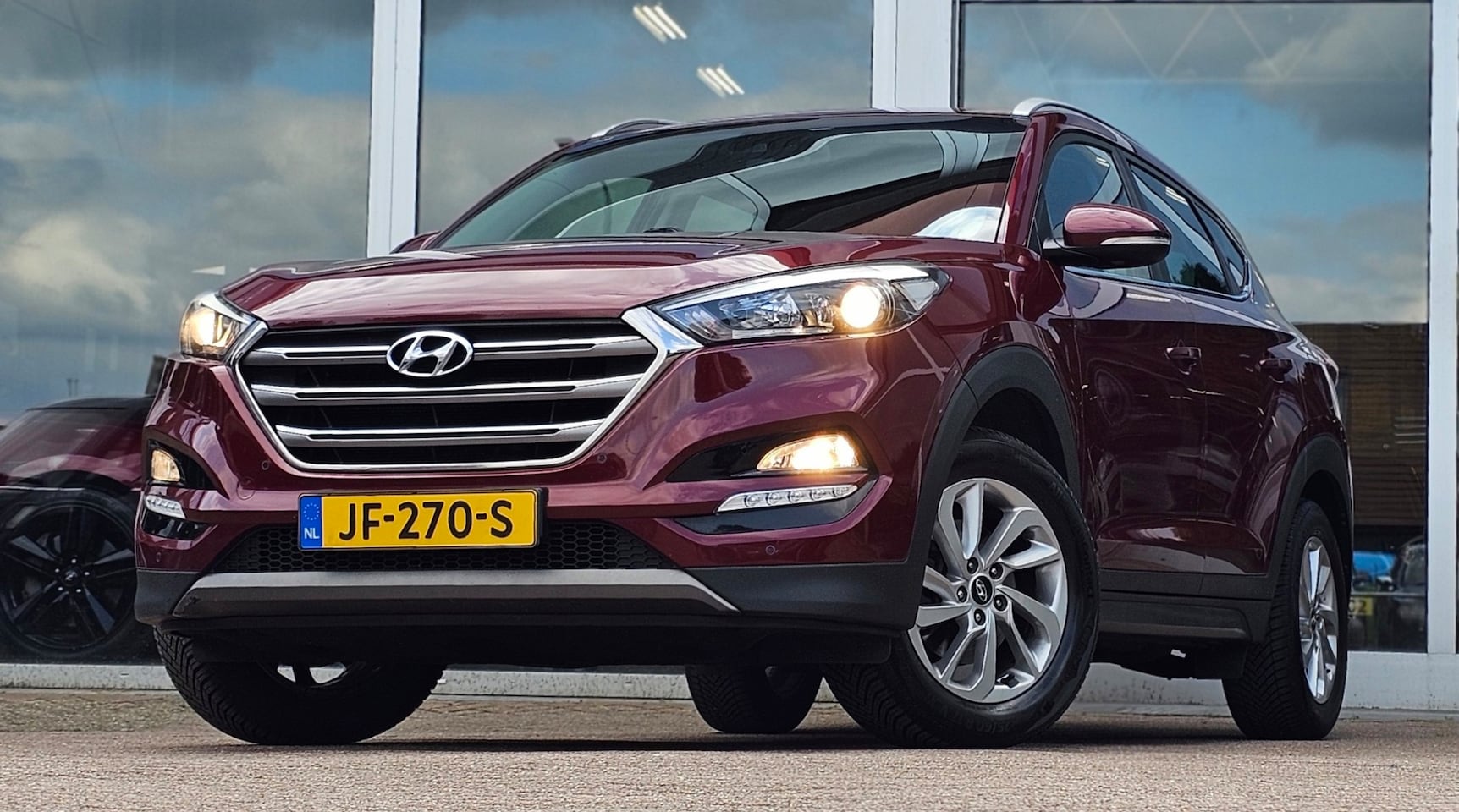 Hyundai Tucson - 1.6 GDi Comfort 2e Eigenaar Camera Trekhaak Navi Mooi! - AutoWereld.nl