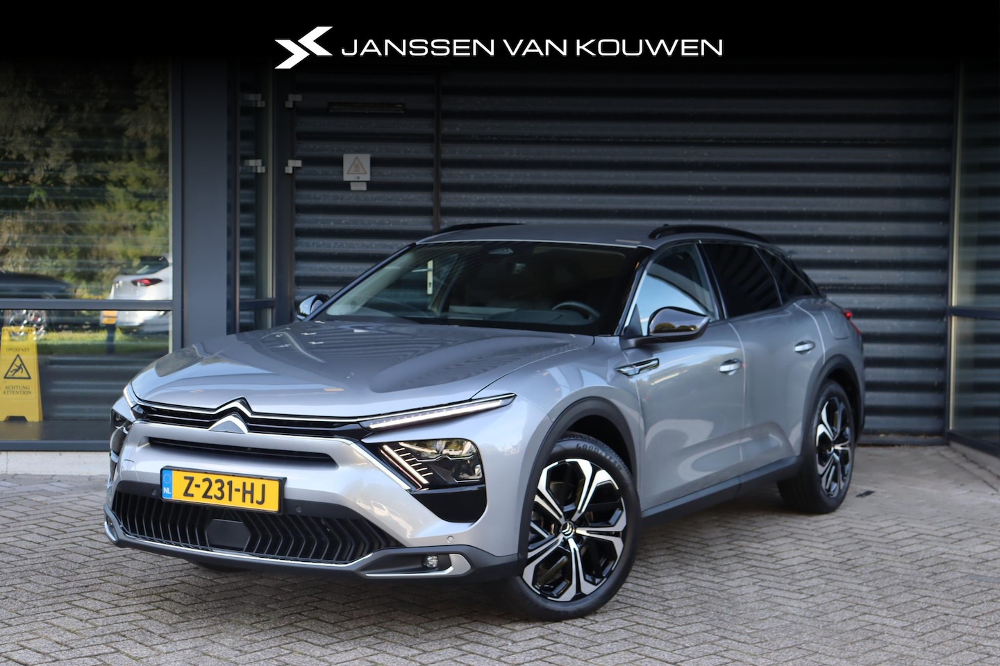 Citroën C5 X - 1.6 Plug-in Hybrid 225 Max - AutoWereld.nl