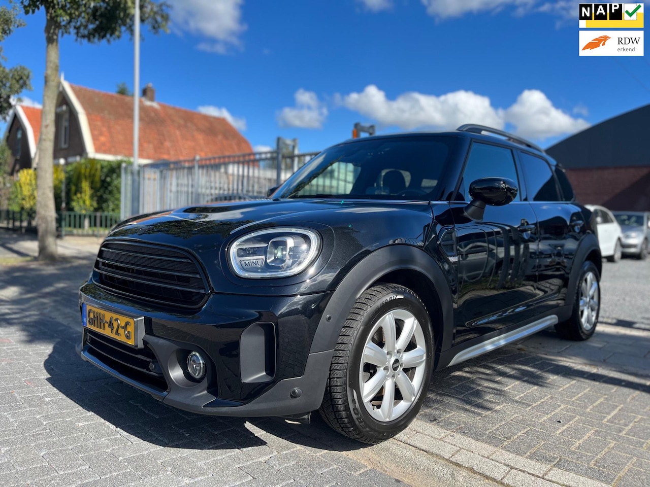 MINI Countryman - 1.5 Cooper Classic Trim | automaat | HEAD-UP display | lederen bekleding | - AutoWereld.nl