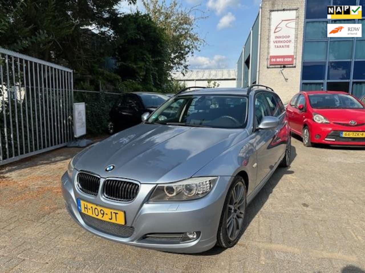 BMW 3-serie Touring - 320i 320i, Apk 07/2025, Xenon, Climate - AutoWereld.nl