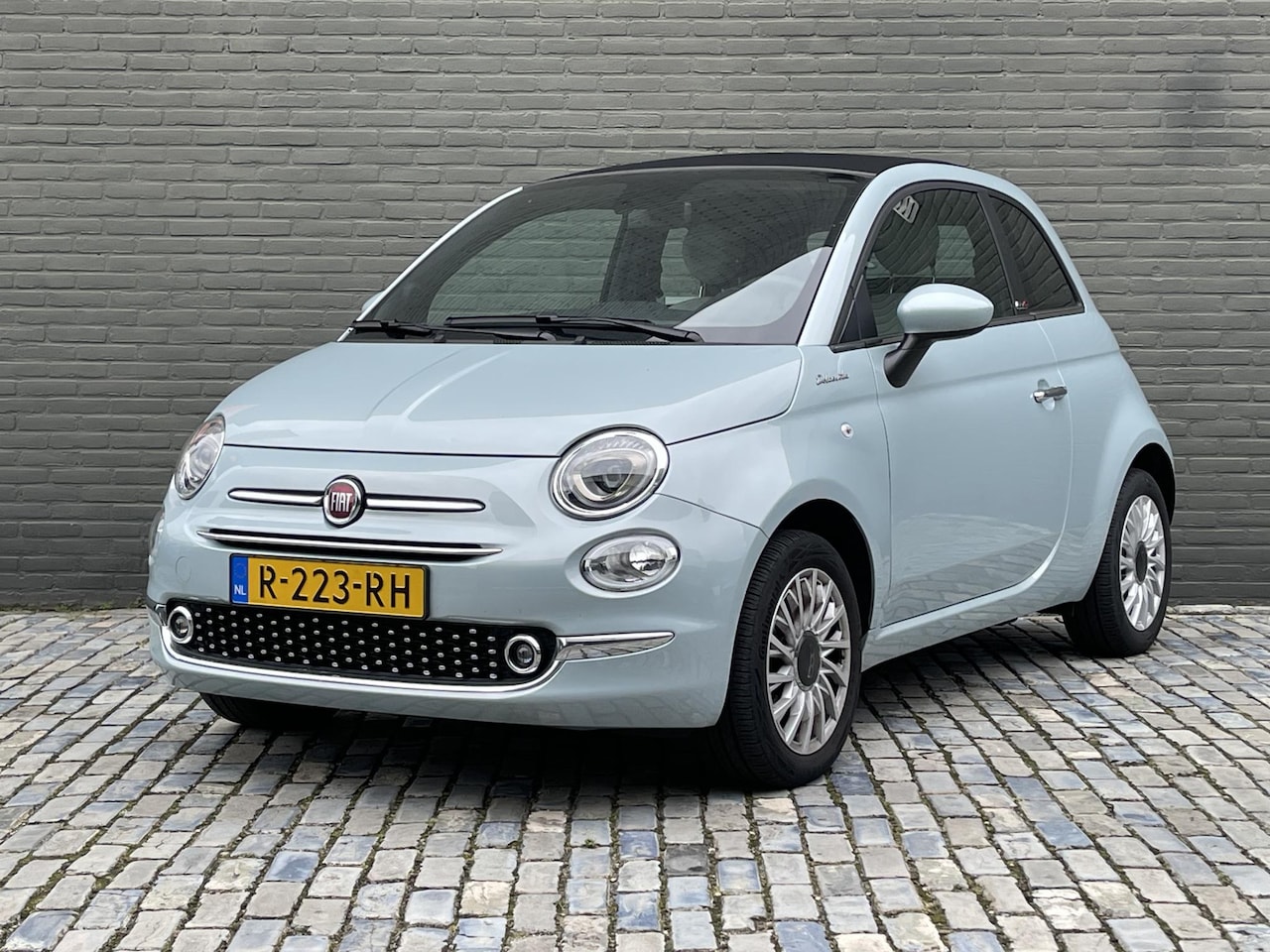 Fiat 500 C - 1.0 HYBRID DOLCEVITA I APPLE/ANDROID I PARKEERSENSOREN I CRUISE CONTROL I CLIMATE CONTROL - AutoWereld.nl