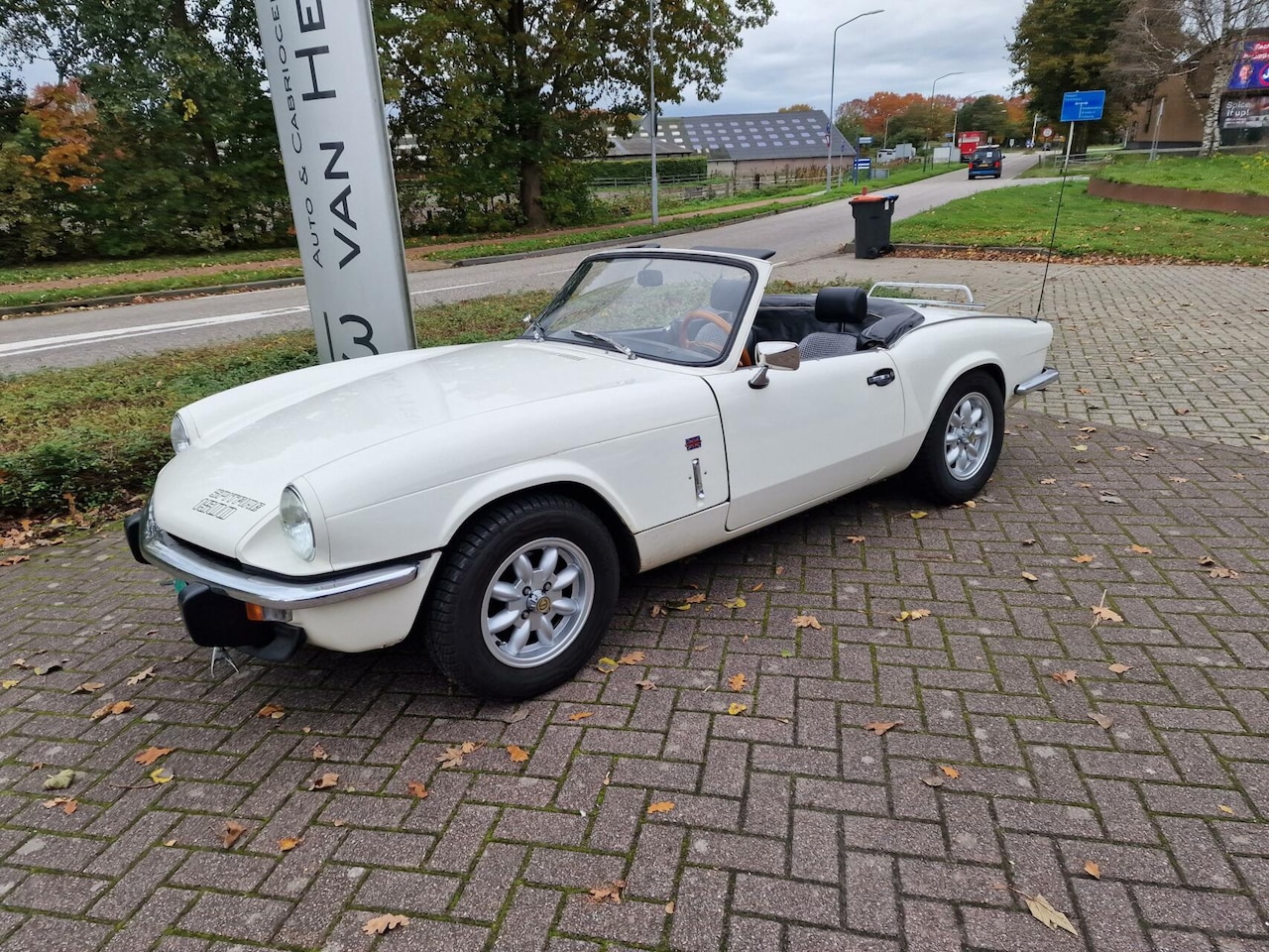 Triumph Spitfire - 1500 Soft Top IZGST/ lm velgen /radio c d. - AutoWereld.nl