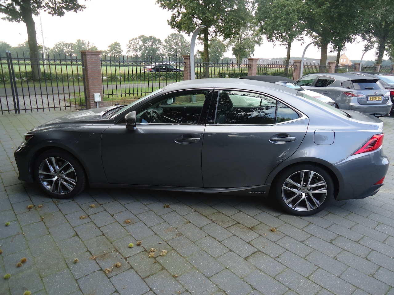 Lexus IS - 300h Hybrid Luxury Line AUTO MET DE JUISTE OPTIES