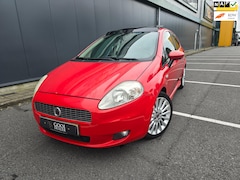 Fiat Grande Punto - 1.4-16V Sport TURBO PANO LEDER NAP