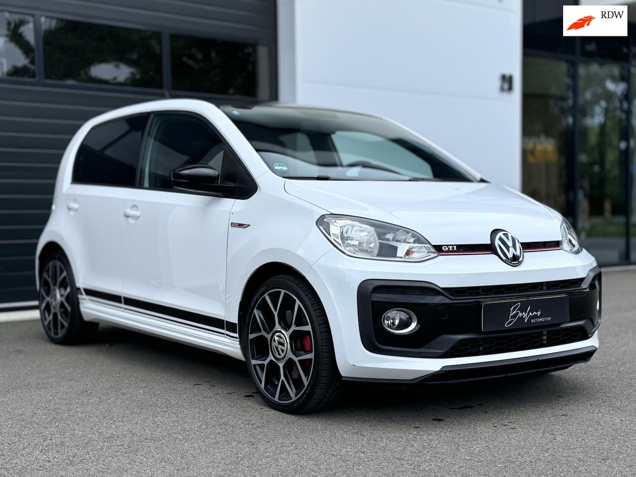 Volkswagen Up! - 1.0 TSI GTI Stoelverw | Cruise Control | PDC - AutoWereld.nl