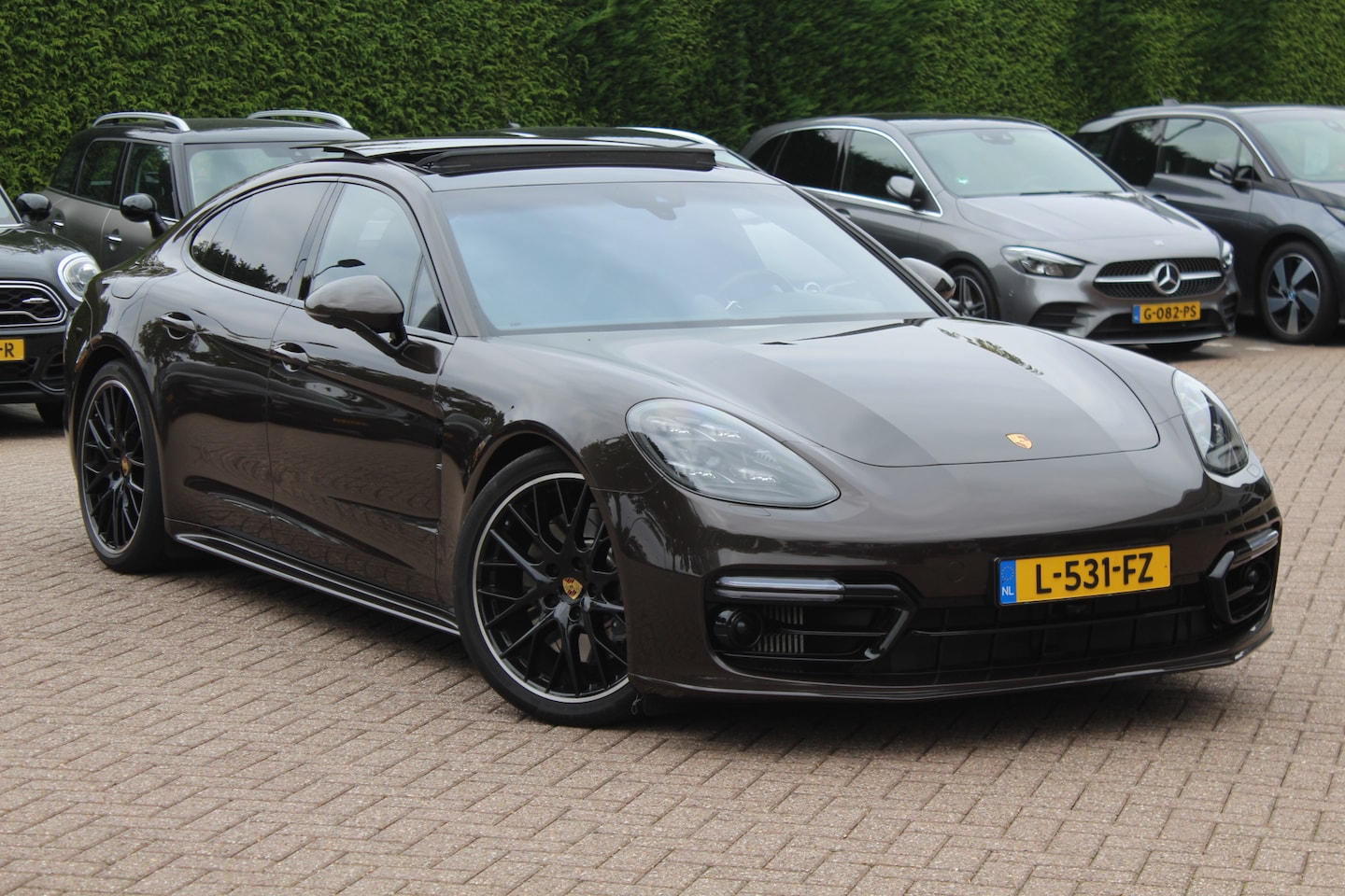 Porsche Panamera - 2.9 4 E-Hybrid / Full option! / Panoramadak / 360Camera / Achterasbesturing / Burmester / - AutoWereld.nl