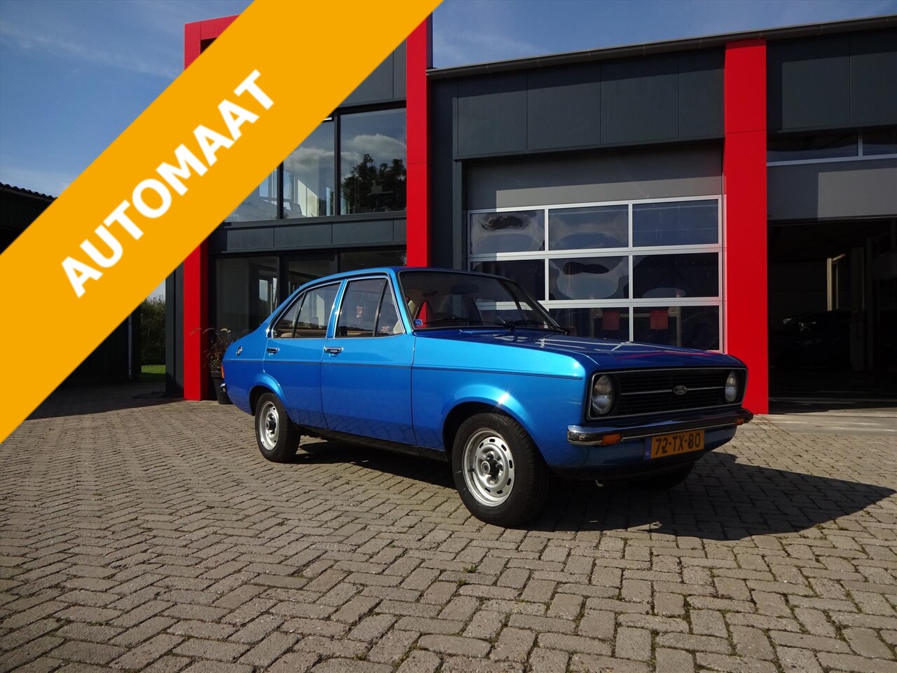 Ford Escort - 1.3 L SDN AUT - AutoWereld.nl