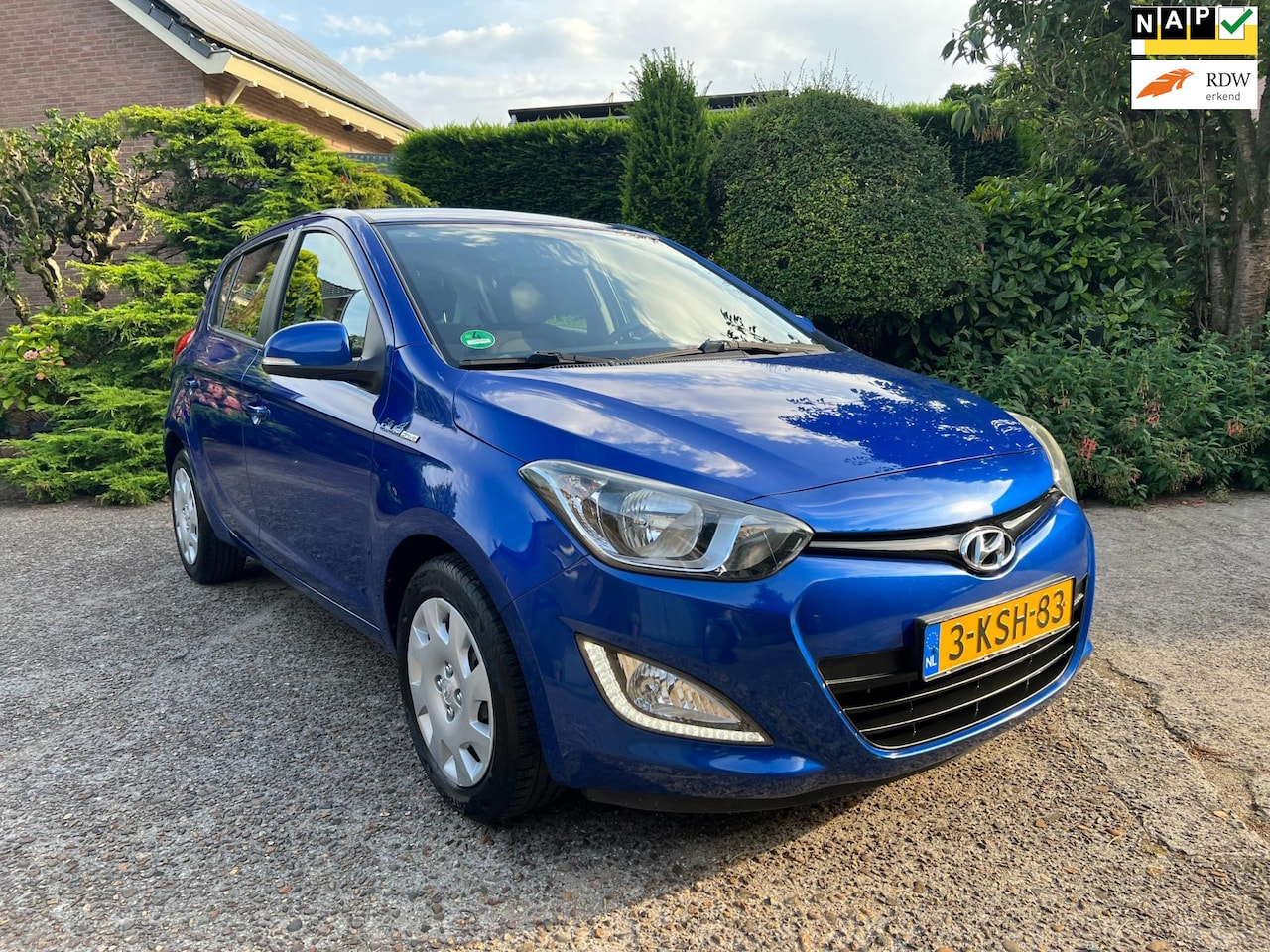 Hyundai i20 - 1.2i i-Motion 1.2i i-Motion, Airco, Elekt. ra, CV, NAP, Zeer nette auto! - AutoWereld.nl