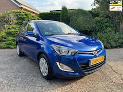 Hyundai i20 - 1.2i i-Motion, Airco, Elekt. ra, CV, NAP, Zeer nette auto