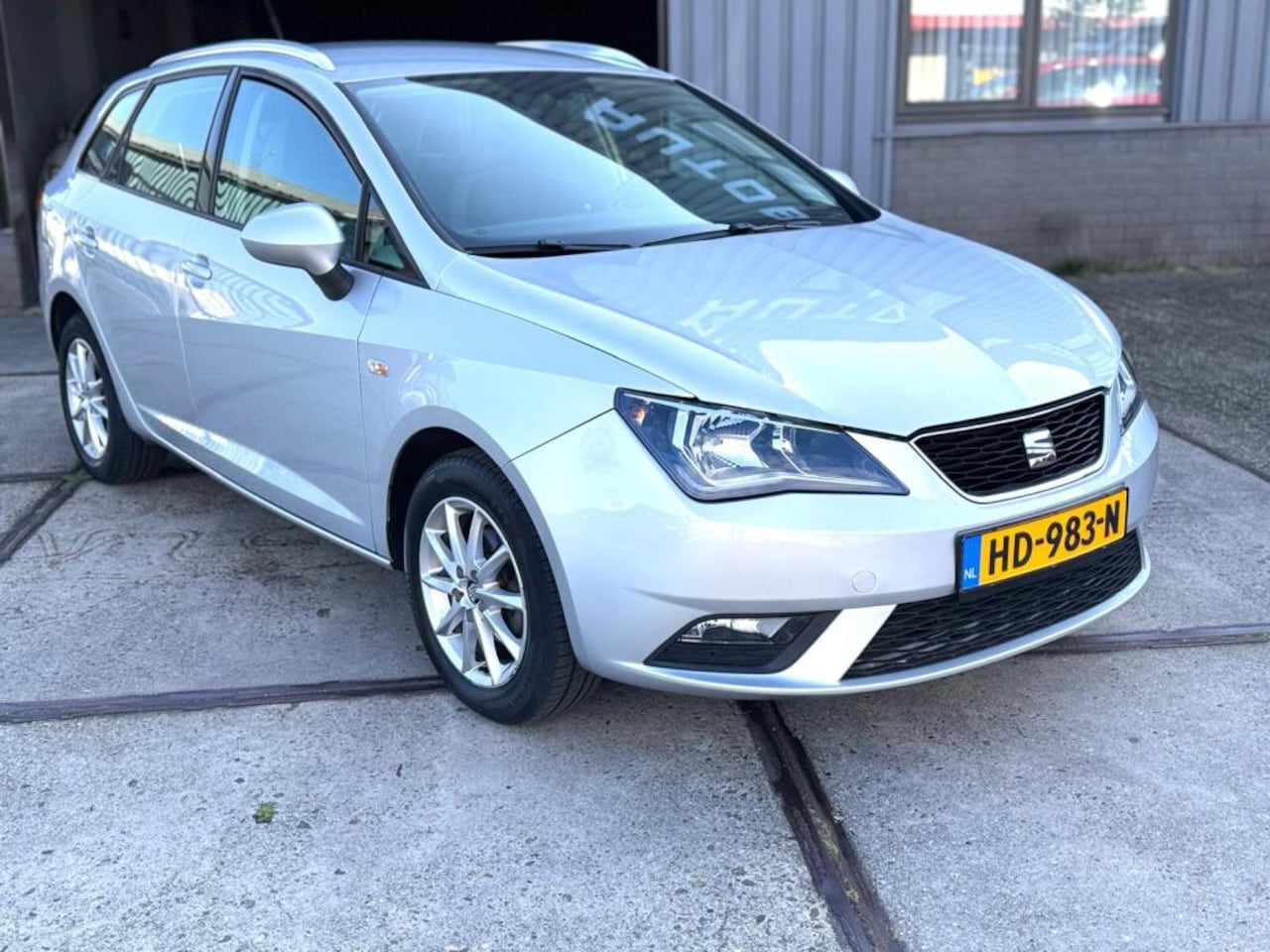 Seat Ibiza ST - 1.0 EcoTSI Style Connect 1.0 EcoTSI Style Connect - AutoWereld.nl