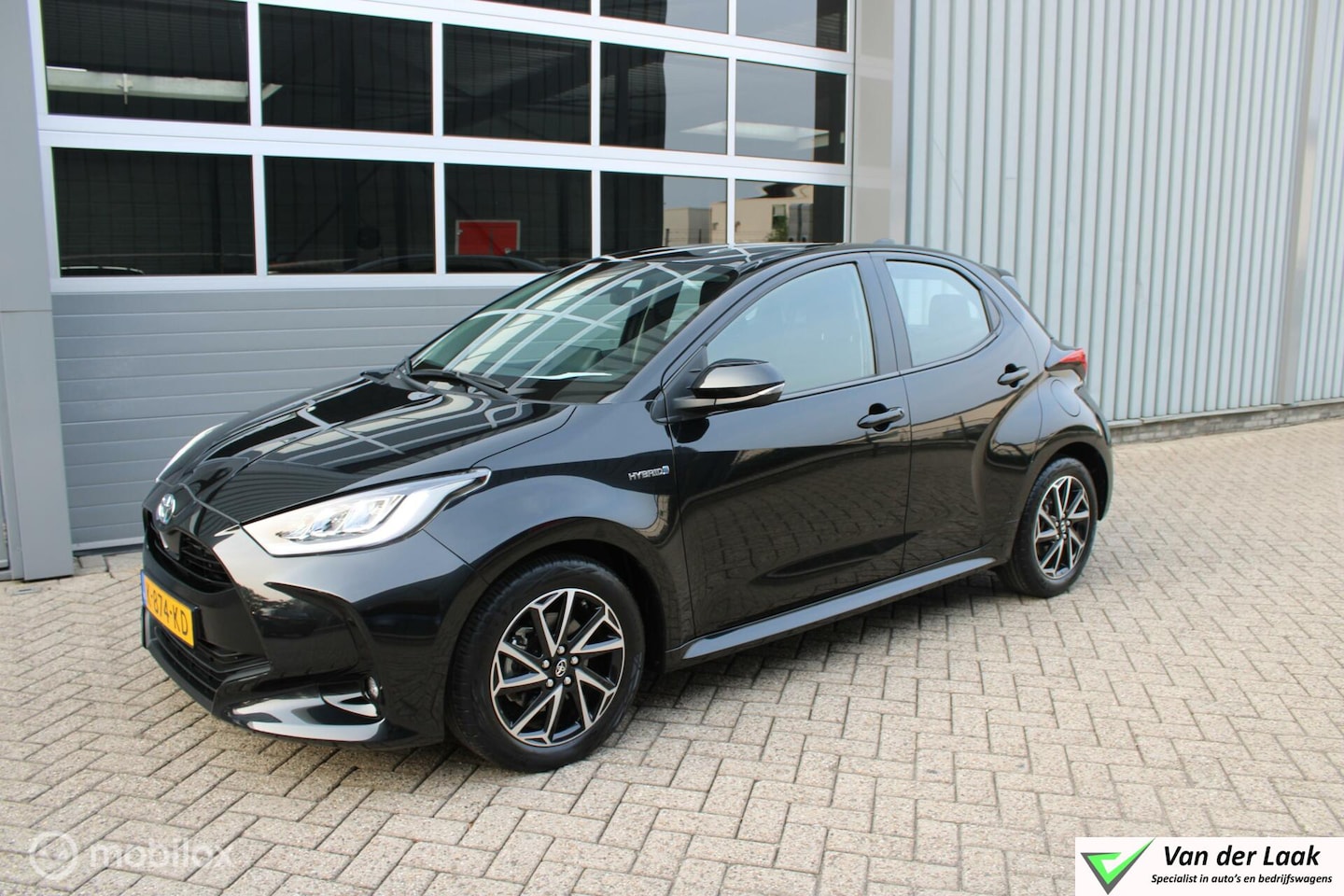 Toyota Yaris - 1.5 Hybrid Dynamic 1e Eig. Led. Apple Carplay/Android Auto. Airco. LM Velgen. - AutoWereld.nl