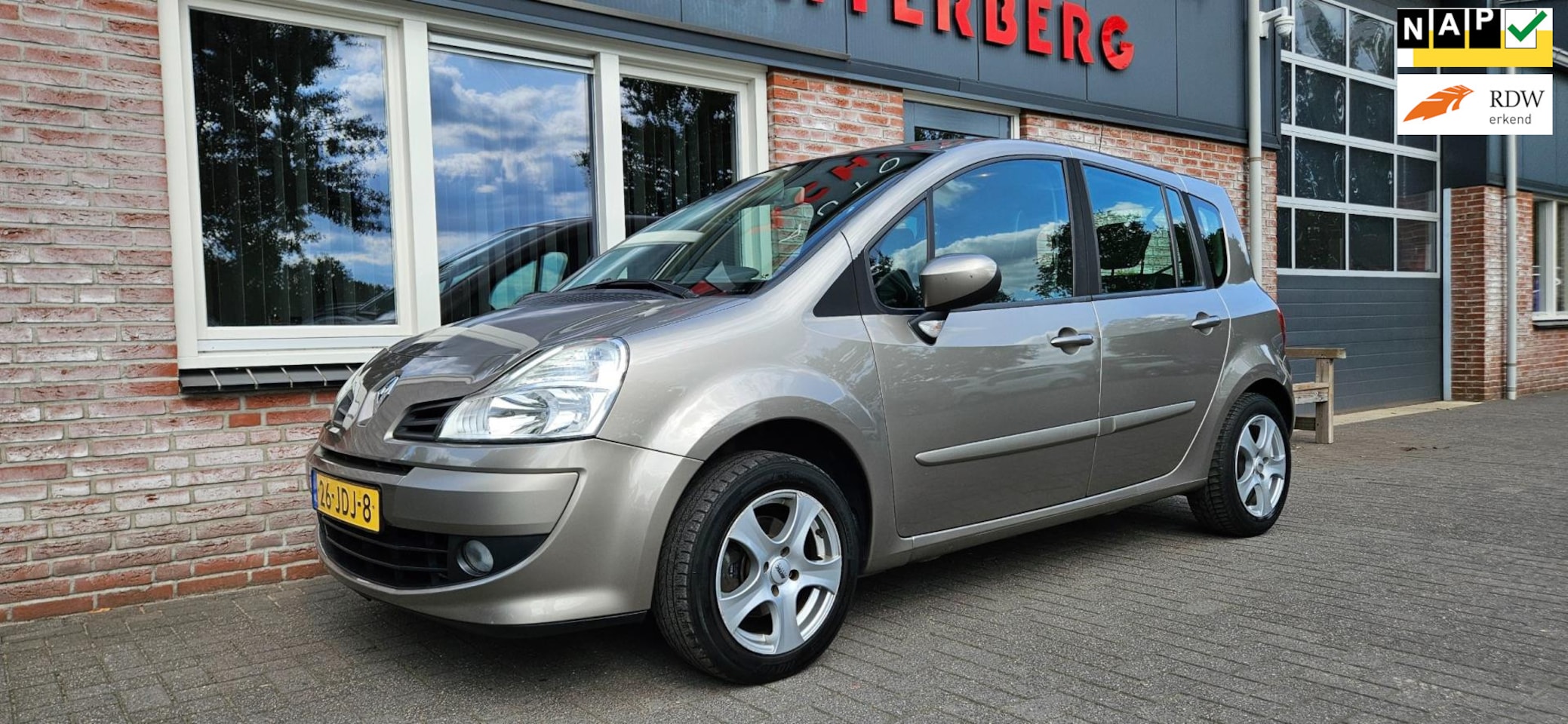 Renault Grand Modus - 1.2 TCE Dynamique Trekhaak! Airco/Clima! Cruise Control! Nette Auto! Nieuwe Apk! - AutoWereld.nl