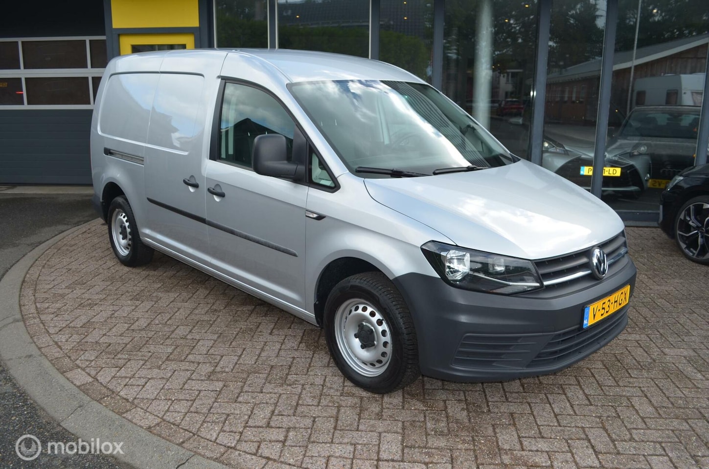 Volkswagen Caddy Maxi - Bestel 2.0 TDI L2H1 BMT Trendline - AutoWereld.nl