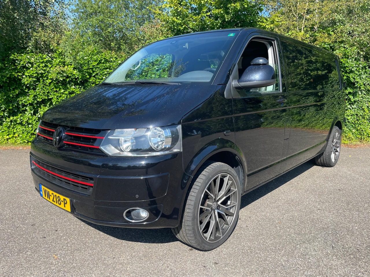 Volkswagen Transporter - 2.0 TDI L2H3 Highline Bus Marge AUT - AutoWereld.nl