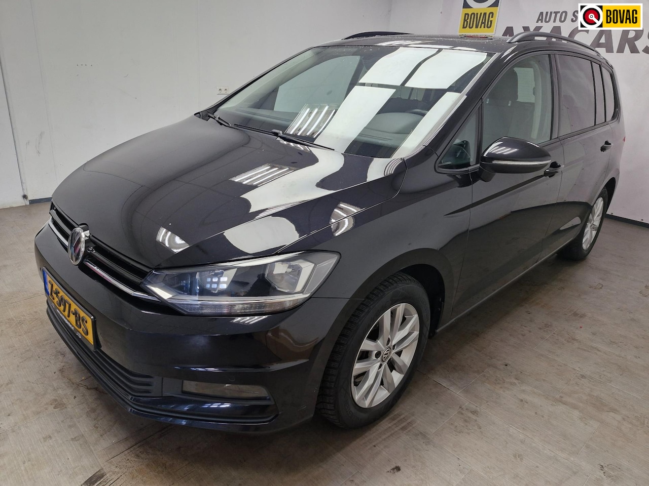 Volkswagen Touran - 1.5 TSI Comfortline Business PANAROMA ! GARANTIE ! - AutoWereld.nl