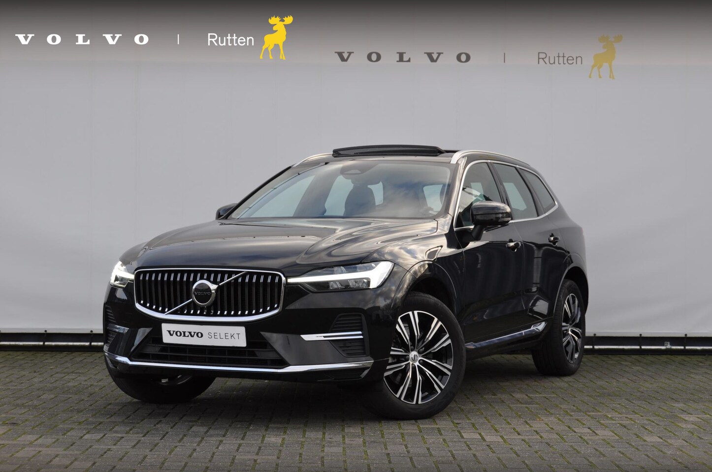 Volvo XC60 - B5 264PK Automaat Ultimate Bright / Adaptieve cruise control/ Panoramadak/ Keyless entry/ - AutoWereld.nl