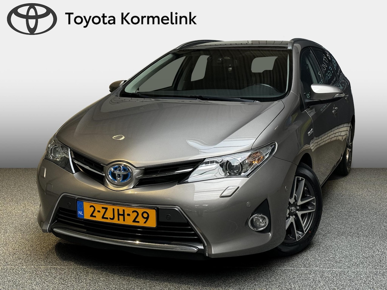 Toyota Auris Touring Sports - 1.8 Hybrid Lease Pro automaat - AutoWereld.nl