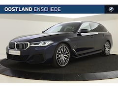 BMW 5-serie Touring - 540i xDrive High Executive M Sport Automaat | Panoramadak | Laserlight | Head-Up | Live Co