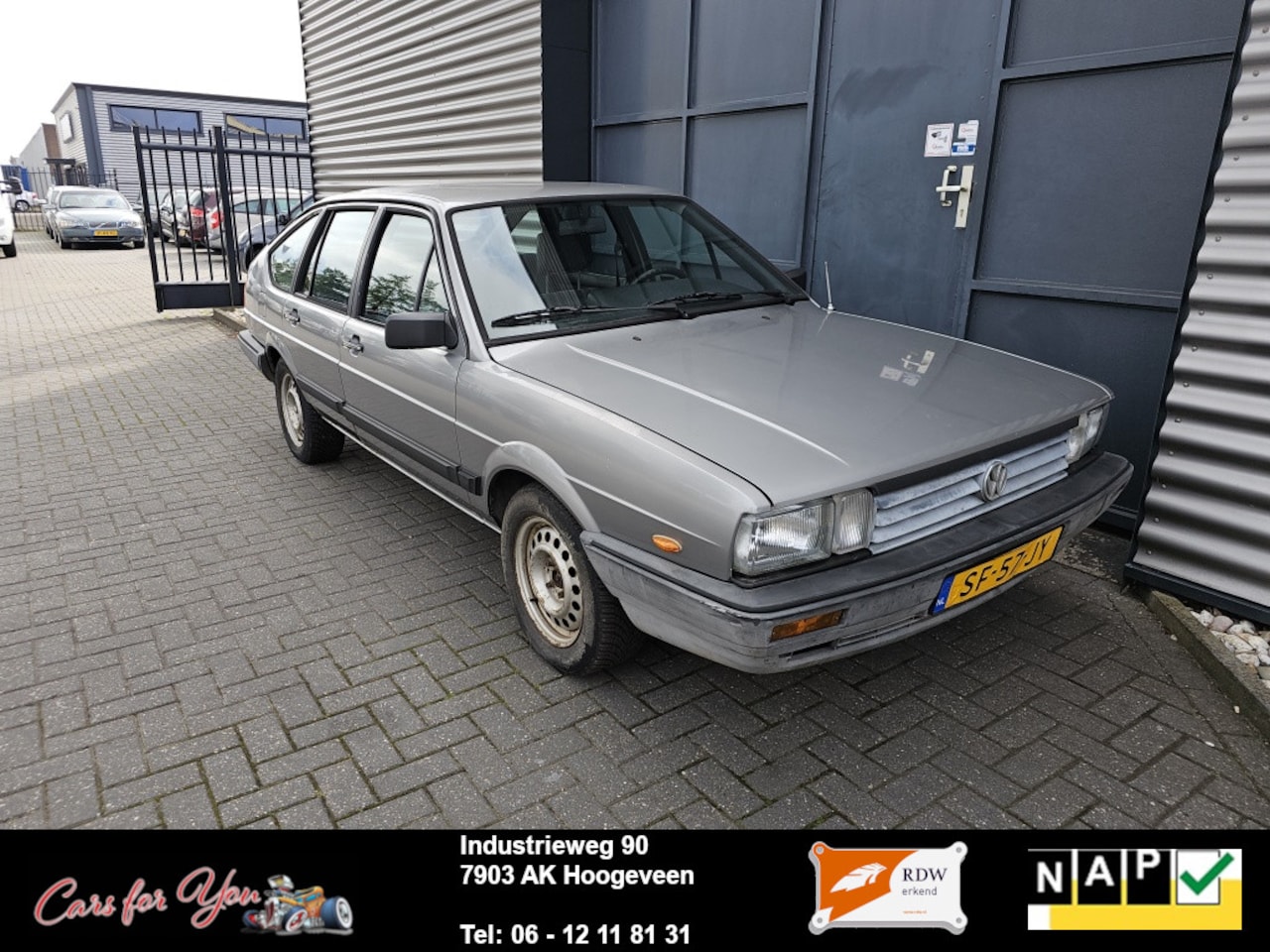 Volkswagen Passat - 2 stuks 1.6 - AutoWereld.nl