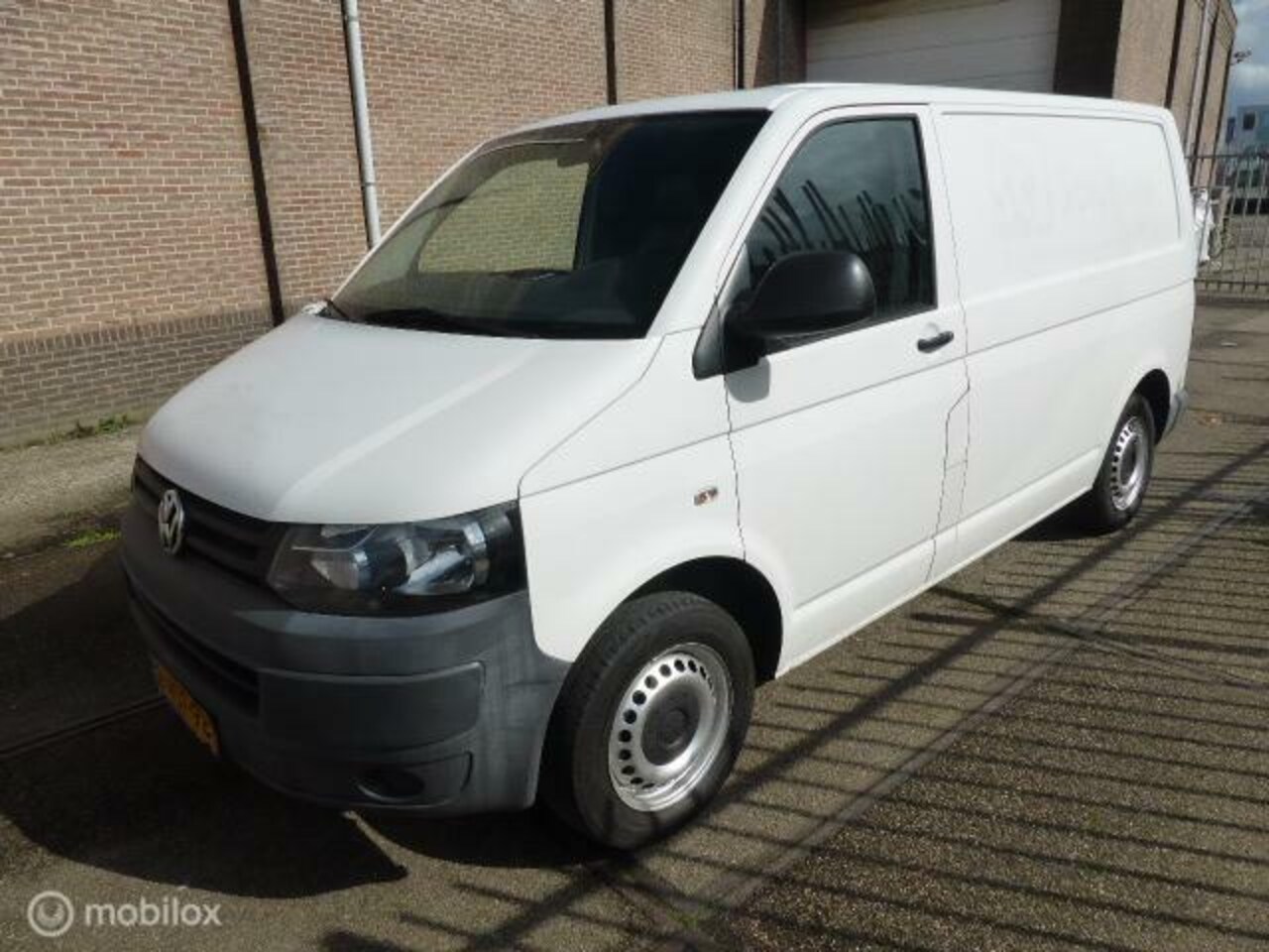 Volkswagen Transporter - 2.0 TDI L1H1 BM T800 2.0 TDI L1H1 BM T800 - AutoWereld.nl