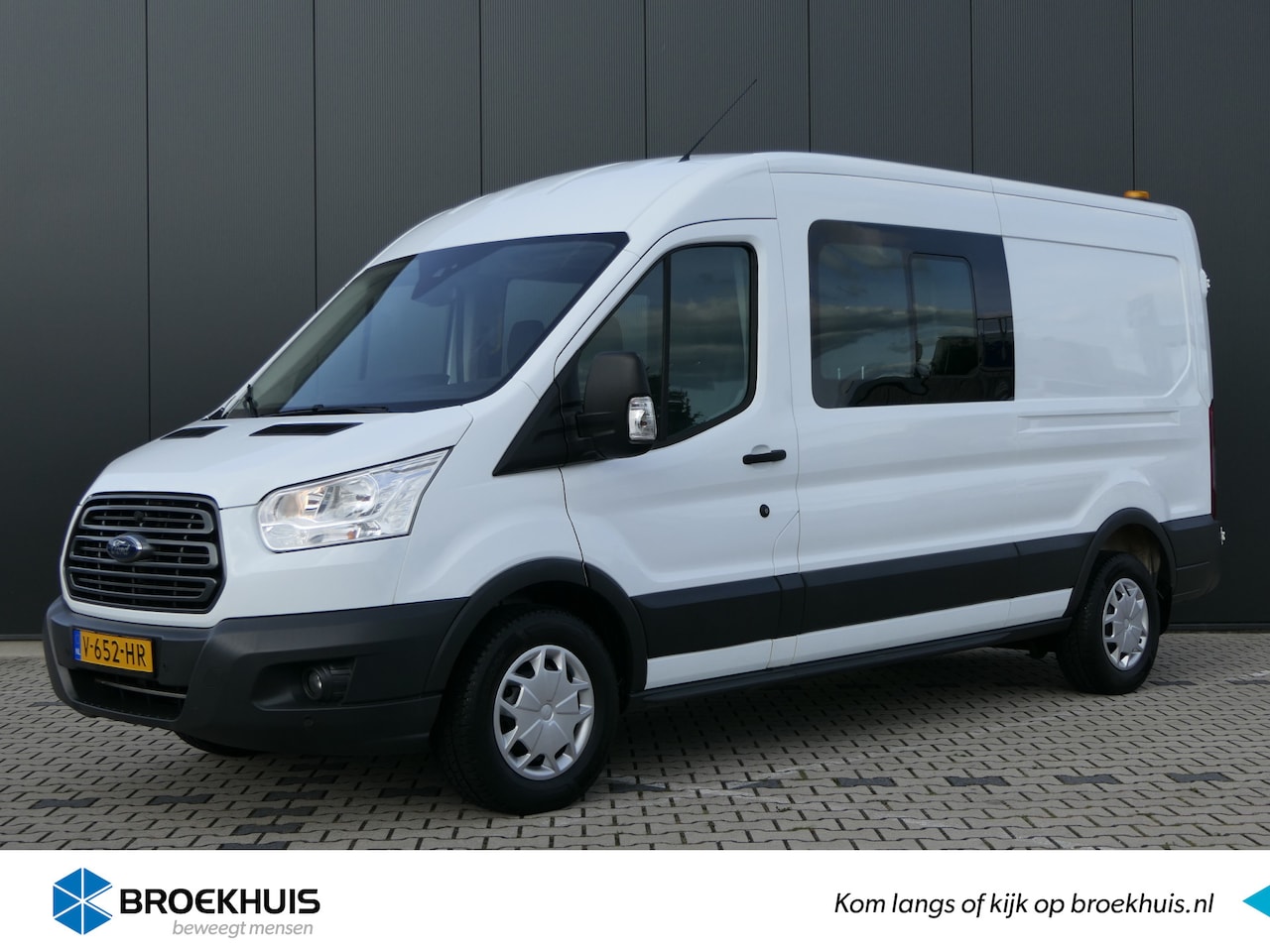 Ford Transit - 330 2.0 TDCI L3H2 DC Trend | Dubbele cabine | 6-Persoons | Kasten | Navigatie | Apple Carp - AutoWereld.nl