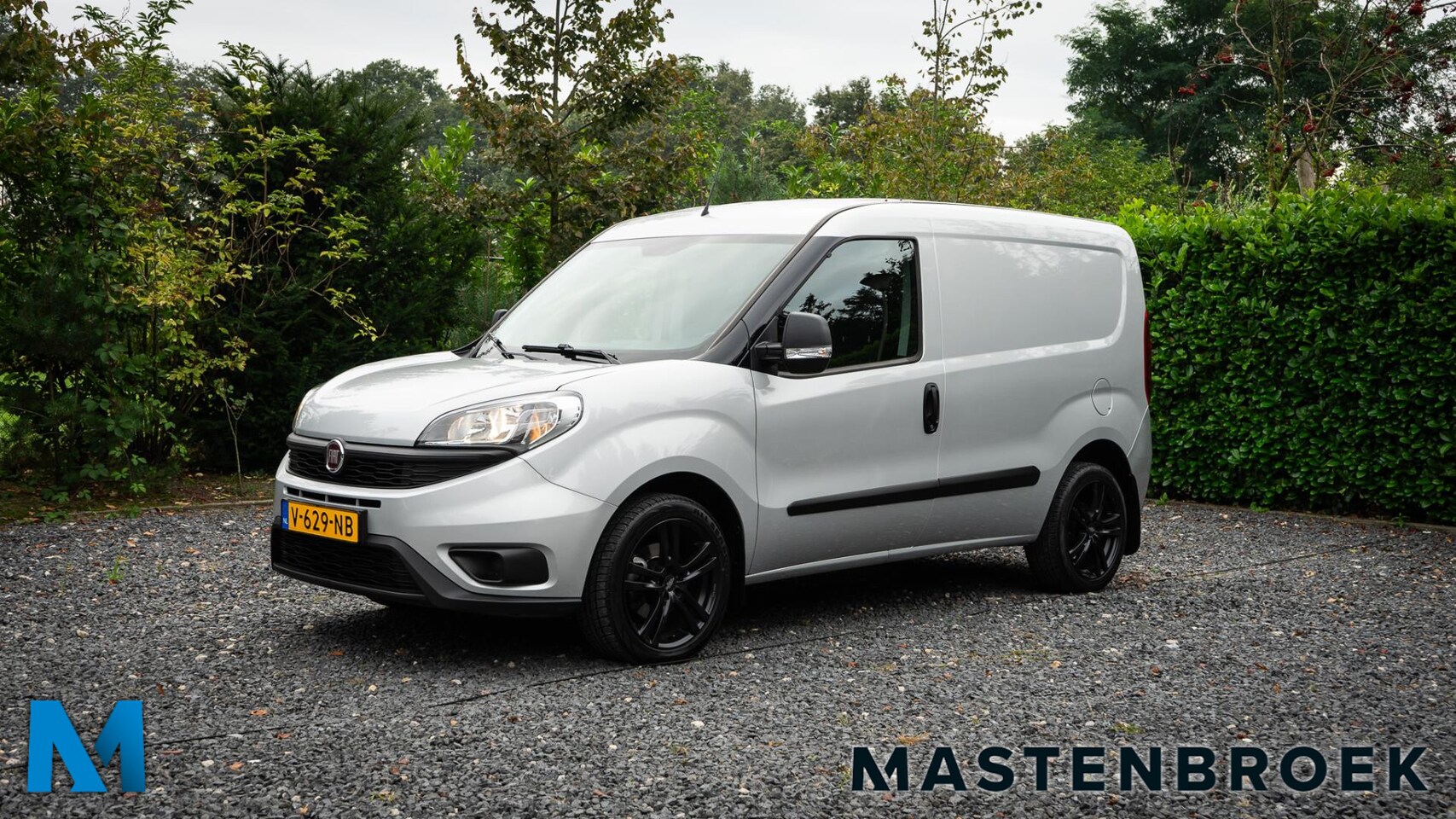 Fiat Doblò Cargo - 1.3 MJ SX L1H1 | Navi. | Camera | Cruise | DAB+ | Trekhaak - AutoWereld.nl