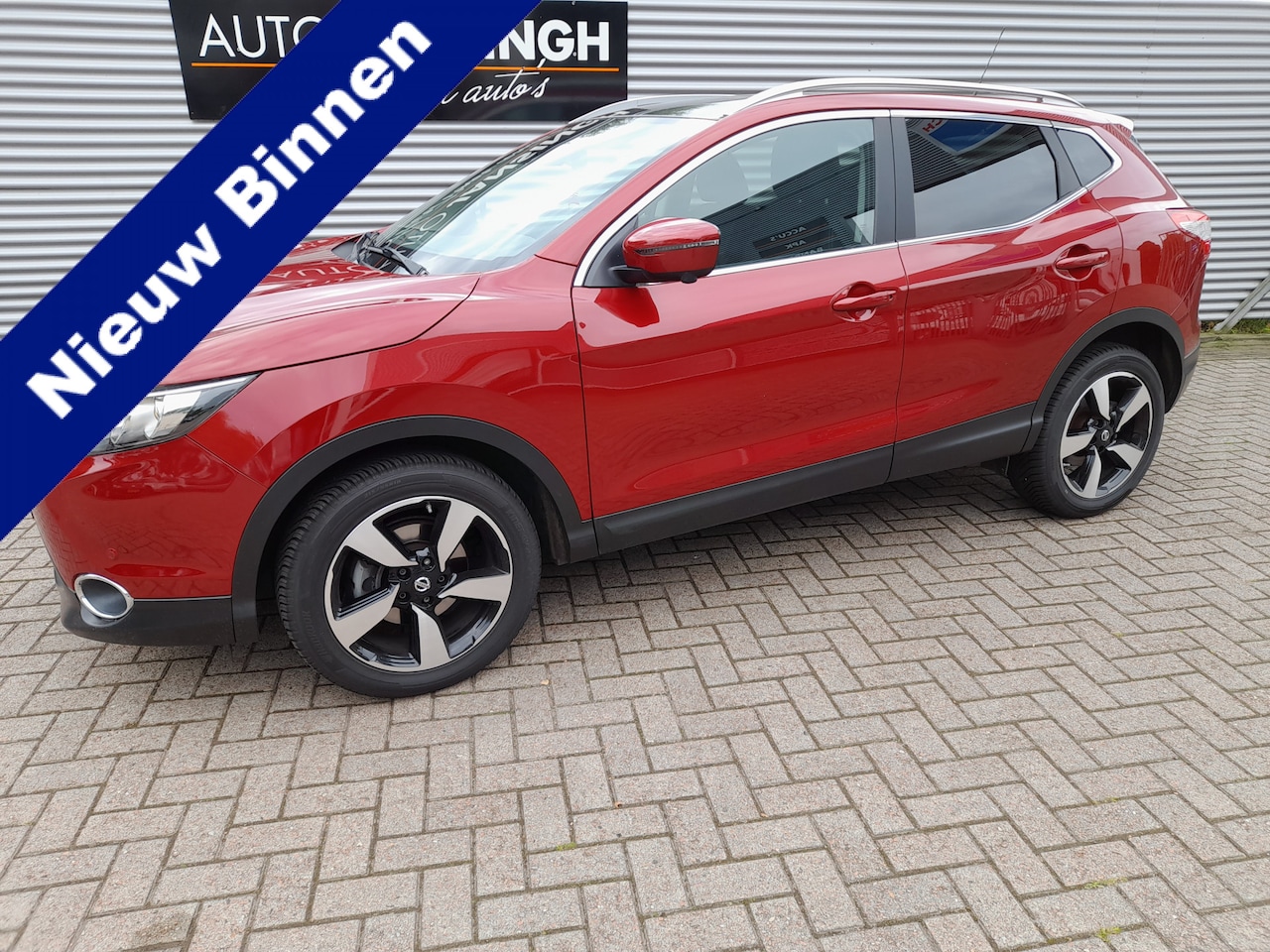 Nissan Qashqai - 1.2 N-Connecta met automaat met panoramadak en automaat!! | Clima | Cruise | LM Velgen | C - AutoWereld.nl