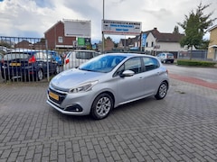 Peugeot 208 - 1.2 PureTech Blue Lion