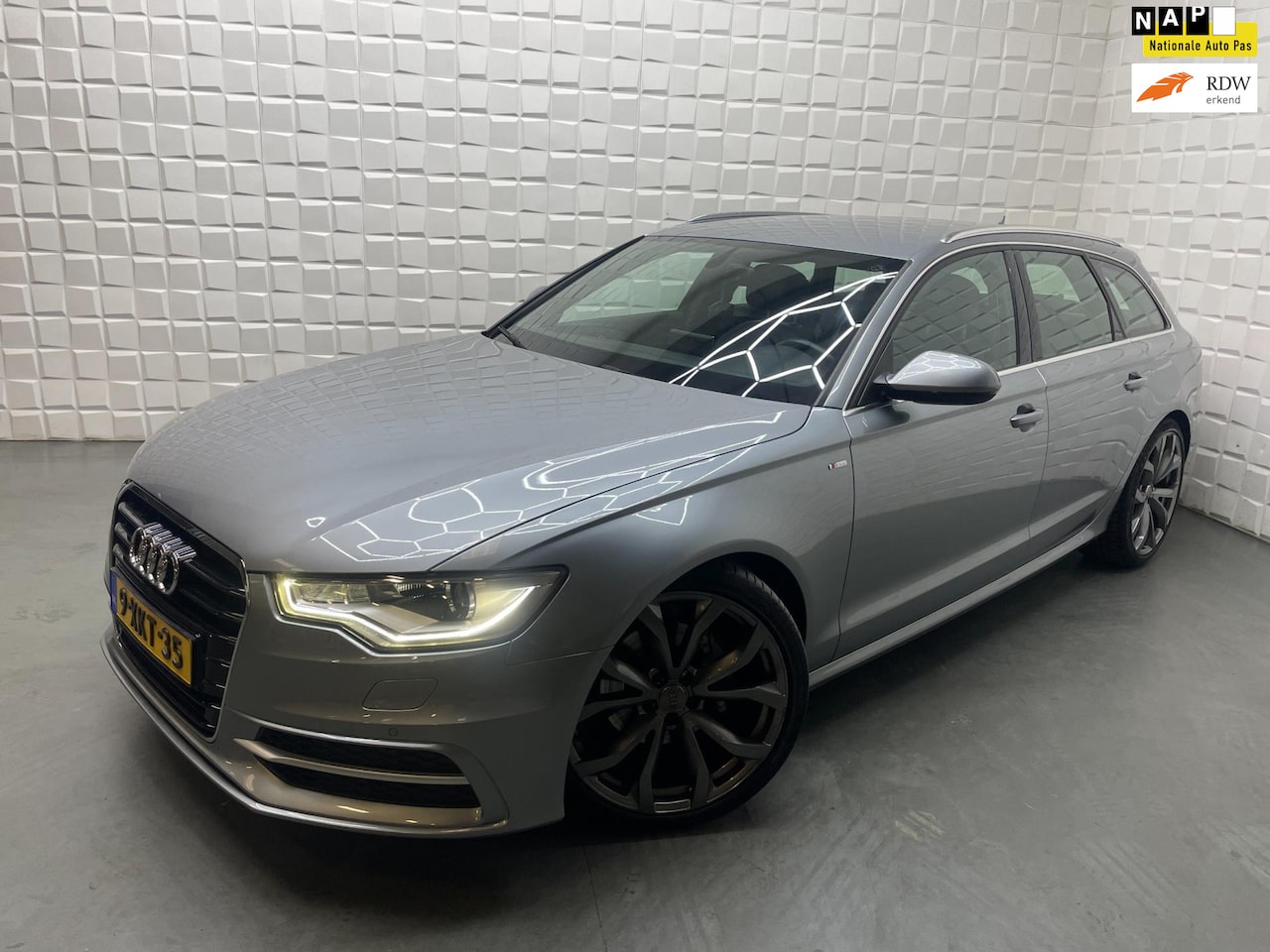 Audi A6 Avant - 2.0 TFSI Sport Edition S LINE LEER PDC NAVI NAP - AutoWereld.nl