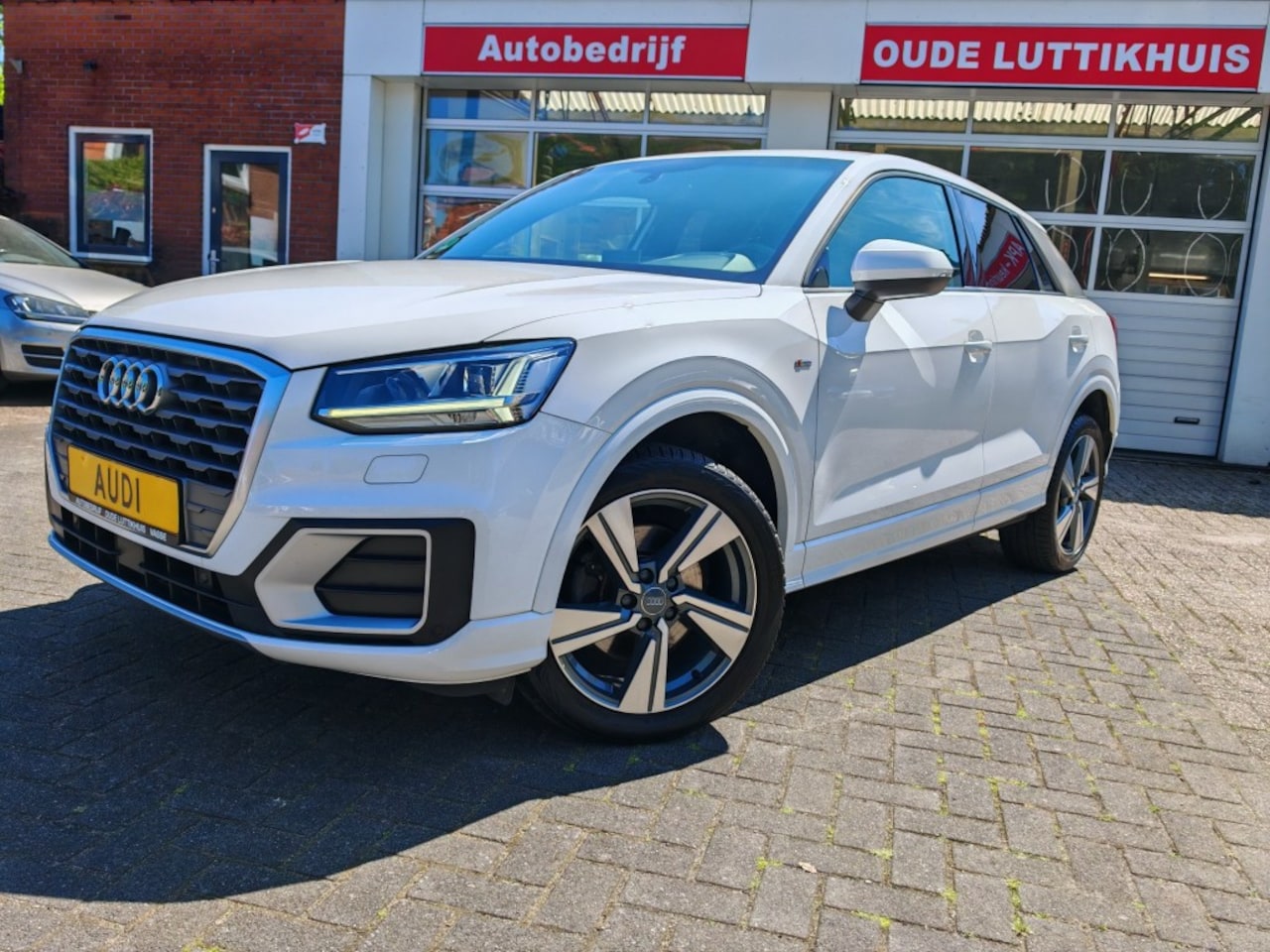 Audi Q2 - 1.4 TFSI 150PK S-Line S-TRONIC LEDER NAVI LED - AutoWereld.nl