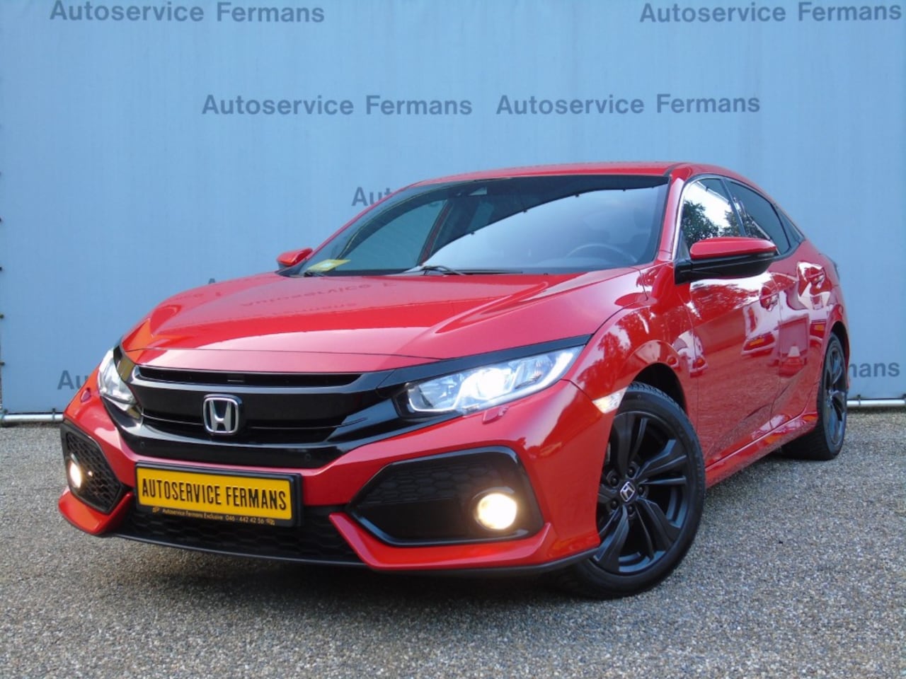 Honda Civic - 1.0i V-tec 130PK Sport - 2017 - 95DKM - Navi - Camera-17inch - AutoWereld.nl