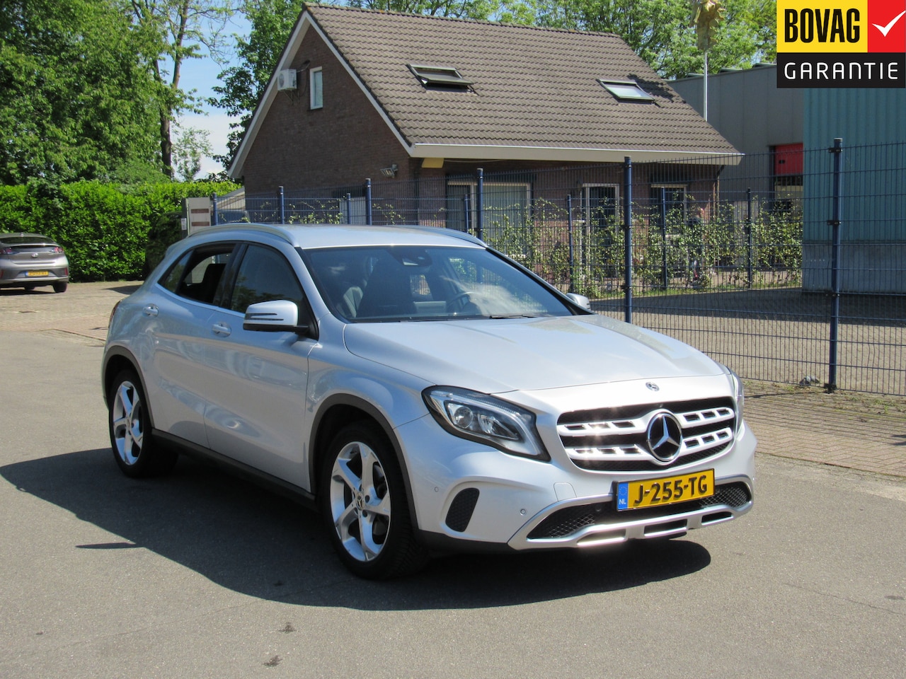 Mercedes-Benz GLA-Klasse - 200 Premium Plus 200 Premium Plus - AutoWereld.nl