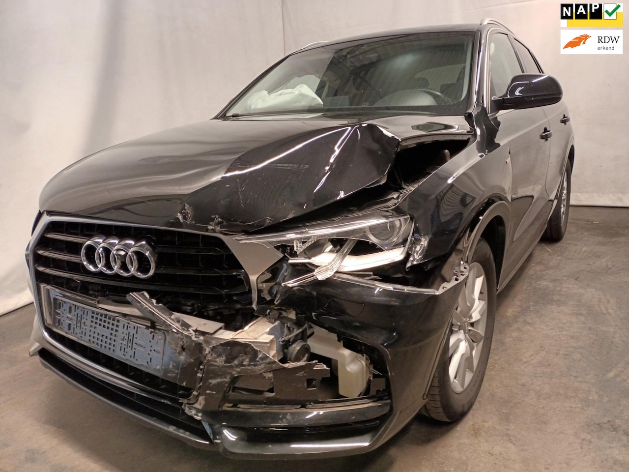 Audi Q3 - 1.4 TFSI CoD Adrenalin -Frontschade - BPM - AutoWereld.nl