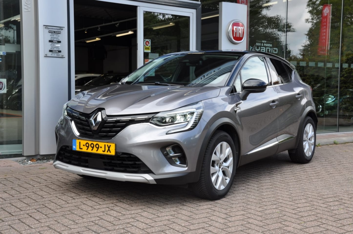 Renault Captur - Bi Fuel Camera Trekhaak! 1.0 TCe Bi-F. Intens - AutoWereld.nl