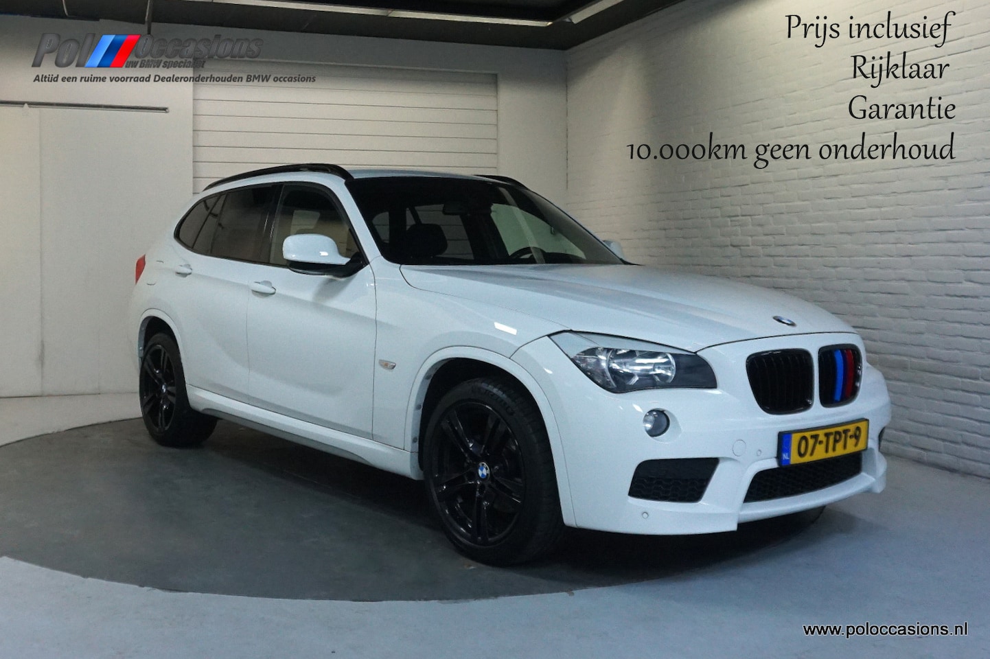 BMW X1 - sDrive M-pakket | Alcantara | Navig | NL Auto | Trekhaak | - AutoWereld.nl