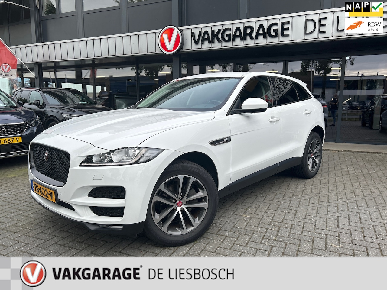 Jaguar F-Pace - 2.0 Prestige AWD 25t 2.0 Prestige AWD 25t,leer navi,camera,leer,boeken - AutoWereld.nl