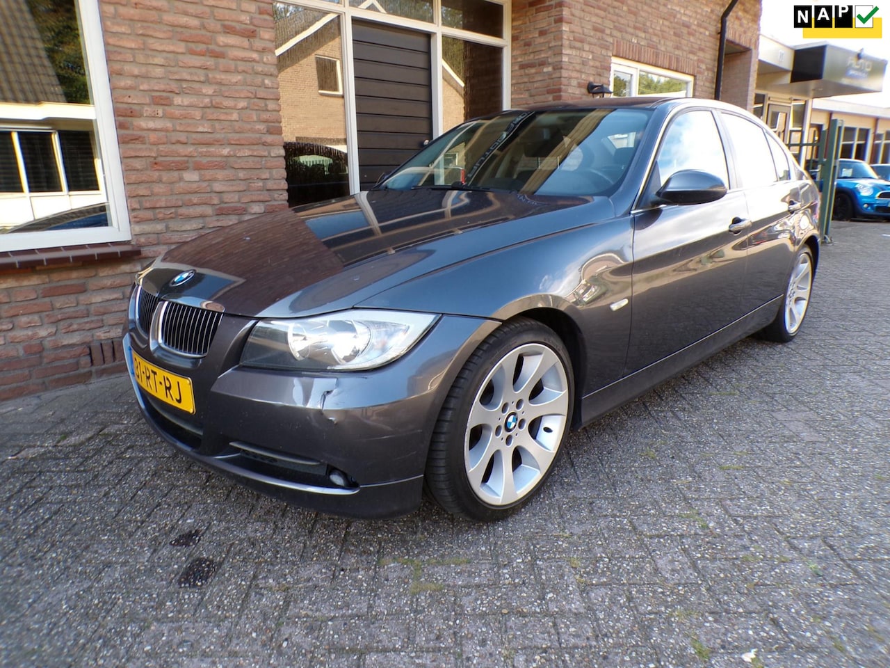 BMW 3-serie - 325i Dynamic Executive 325i Dynamic Executive - AutoWereld.nl